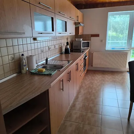 U švejdy * Skuhrov nad Belou